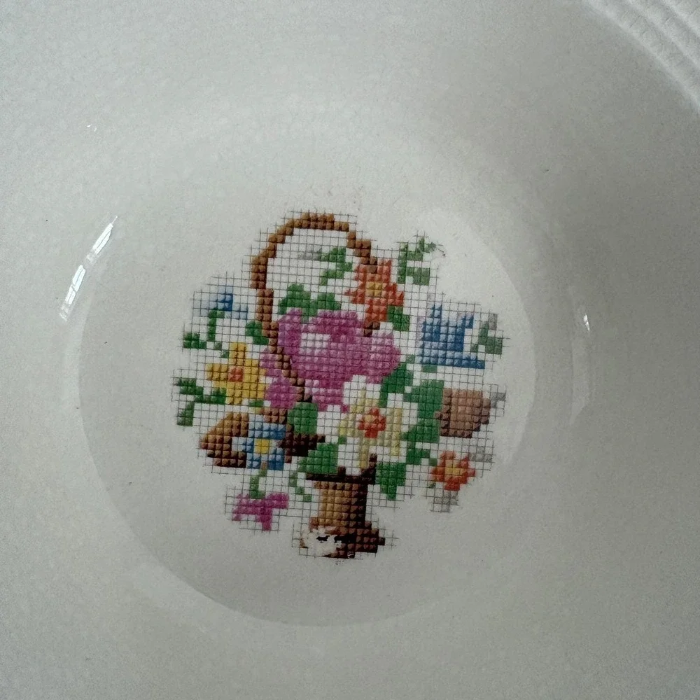 Salem China‎ Co Basket Cross Stitch Vintage 4pc Set Handled Plate Bowls Cream